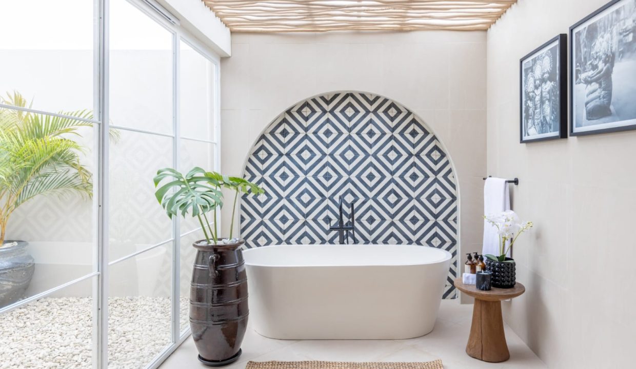 10017394-c2f0-447b-bb09-7c321541fb8c