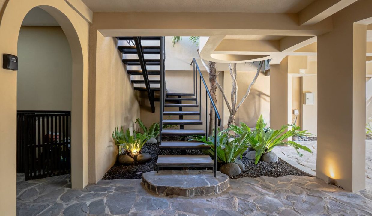 4dc42f1a-9600-439e-bca6-5eb7a5d7bc78