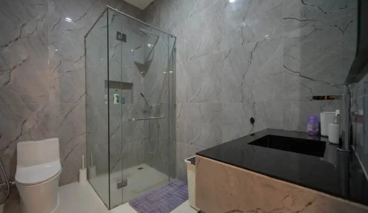 729fa5fc-95bf-4c19-93c8-f8b270d42f42