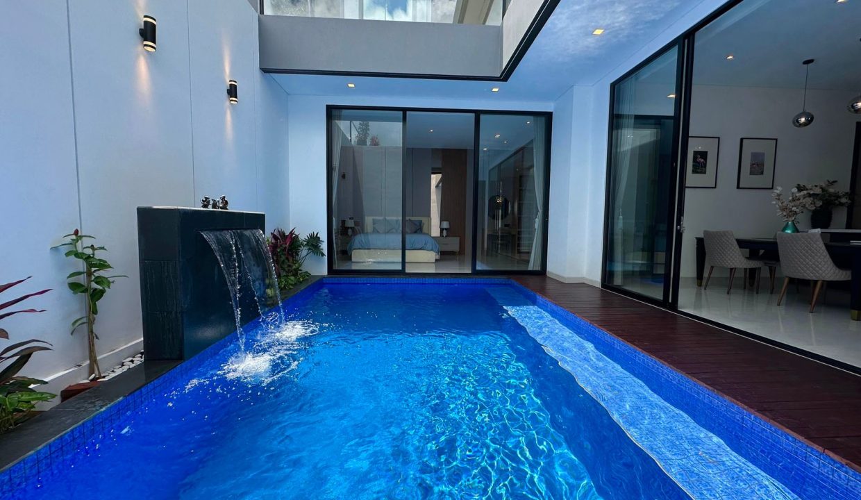 cd21ad86-b95c-4dea-ba00-3b09aeb754b6