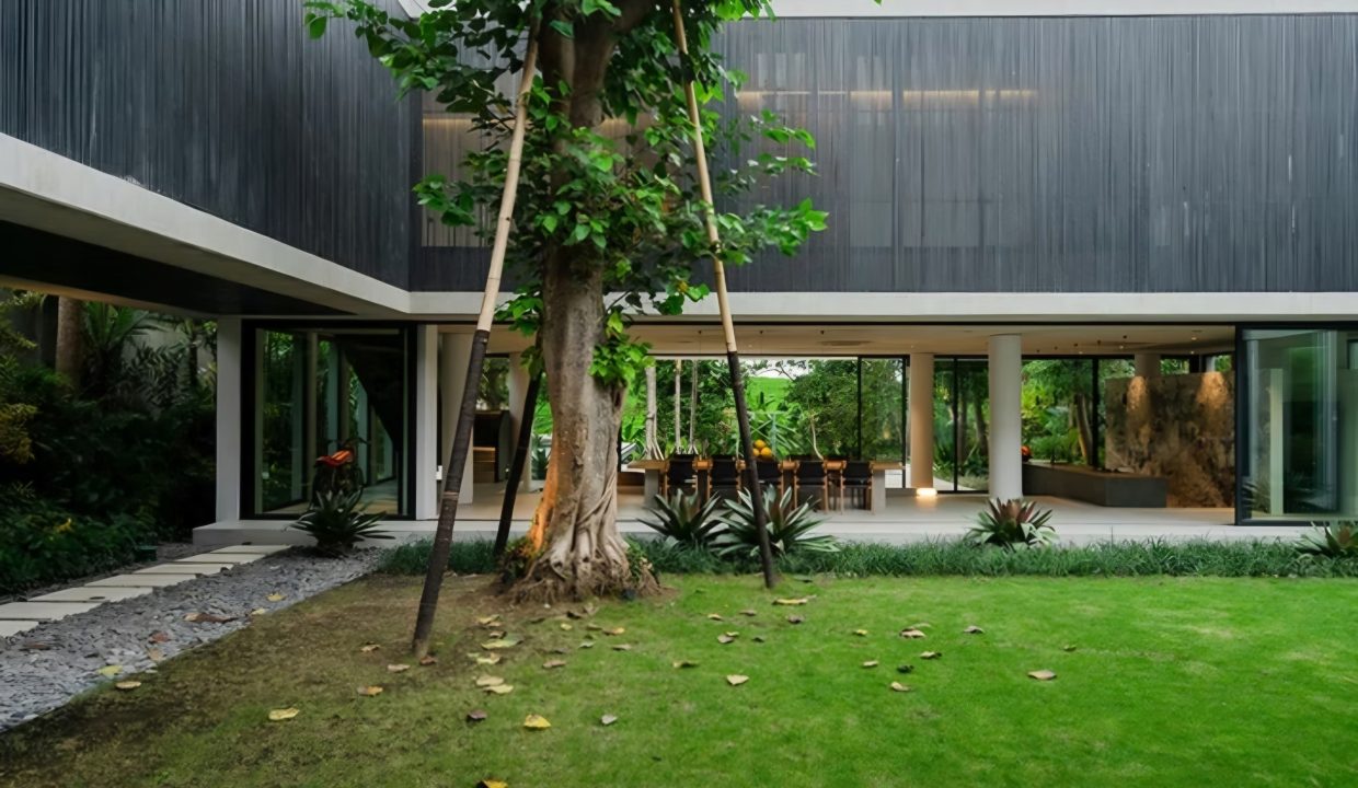 f8157b4f-2370-45c9-ba5d-38223ae7e04e