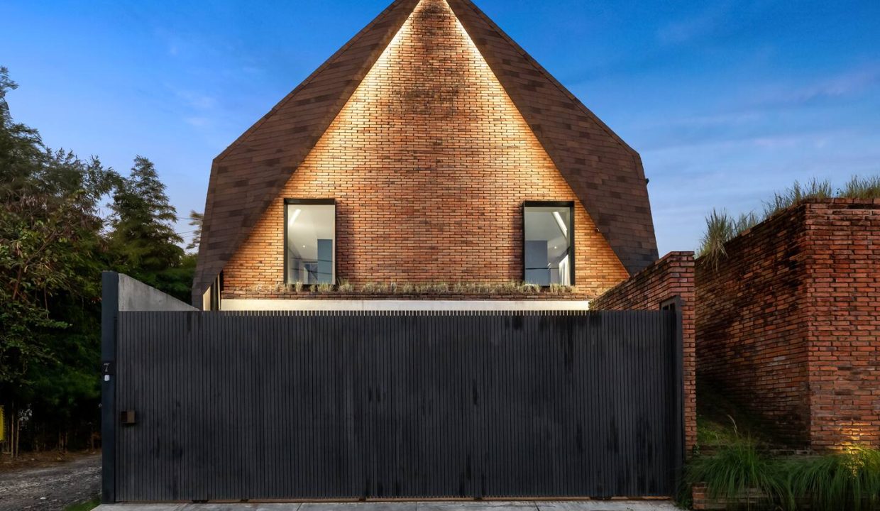 3e3f5fac-2c11-4ec4-ac2d-5c043d2e1956