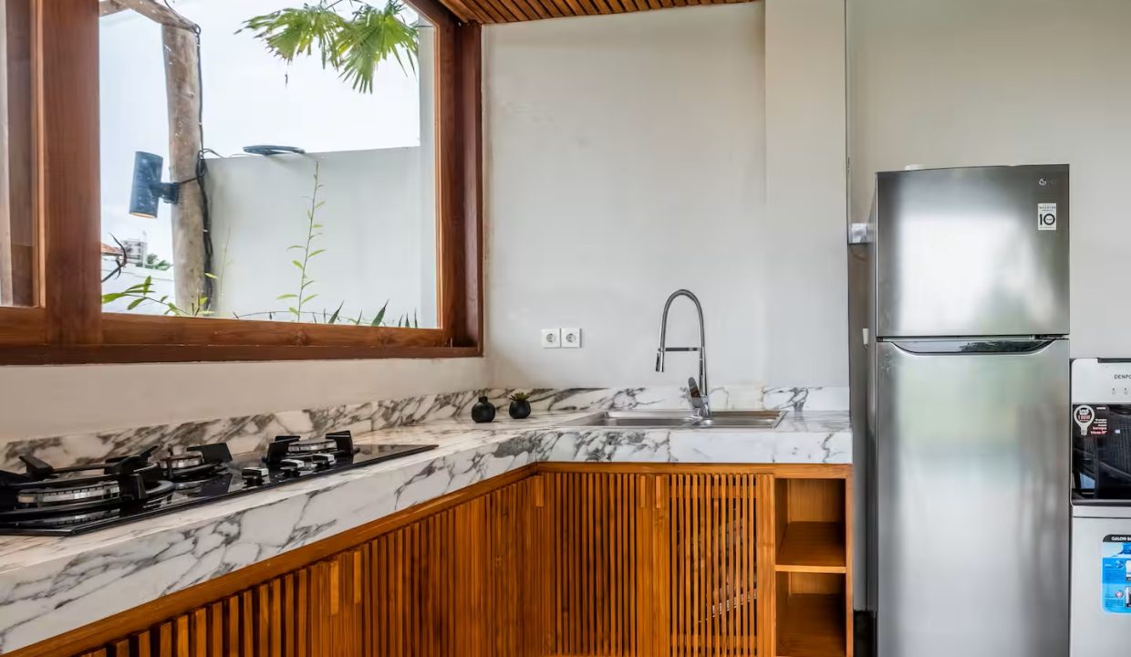 d5aa6871-b5a9-4a2d-98ed-4adb50520e87